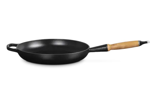 Le Creuset Patelnia Żeliwna Signature 28cm z Drewnianym Uchwytem, Czarna 20258280000422 Zamów dziś